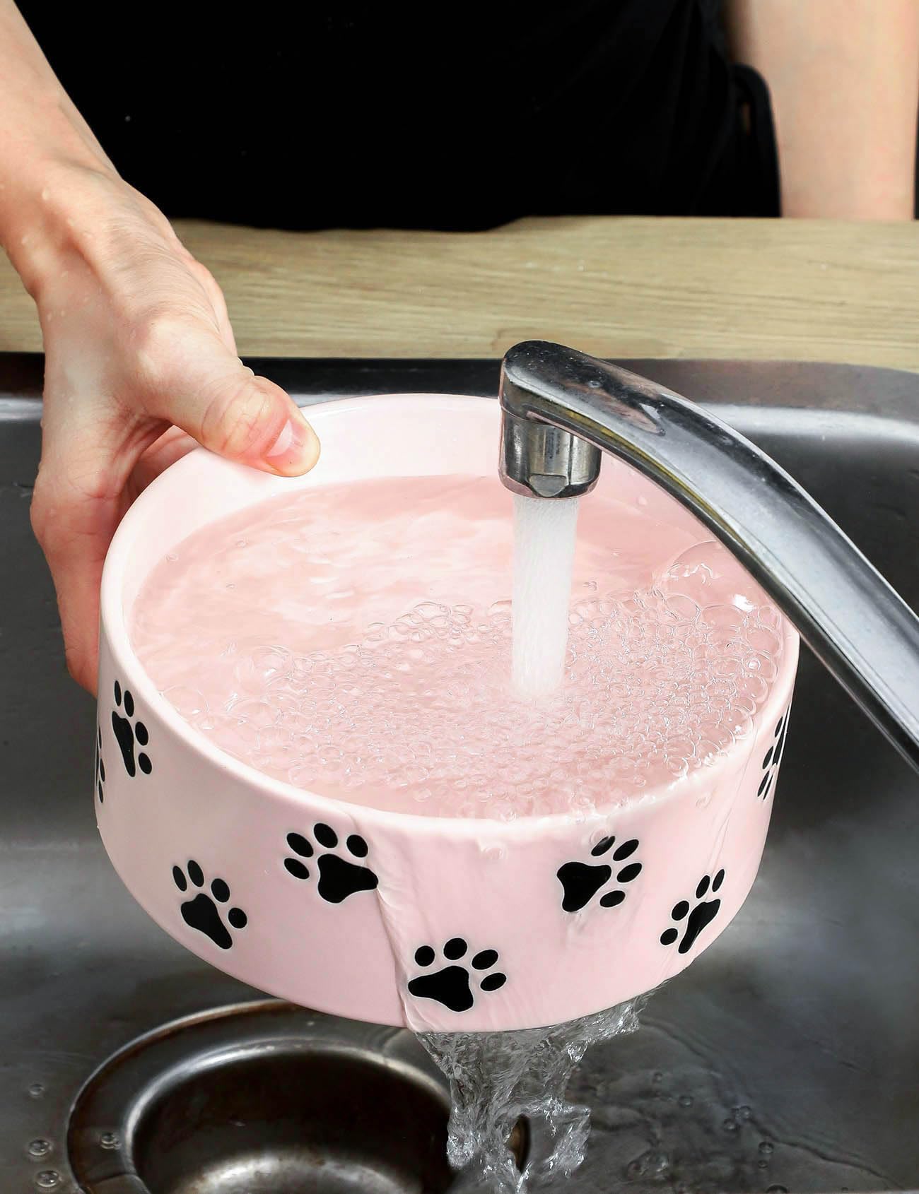 TEAKISS microwave-safe ceramic bowl for quick meal warming
