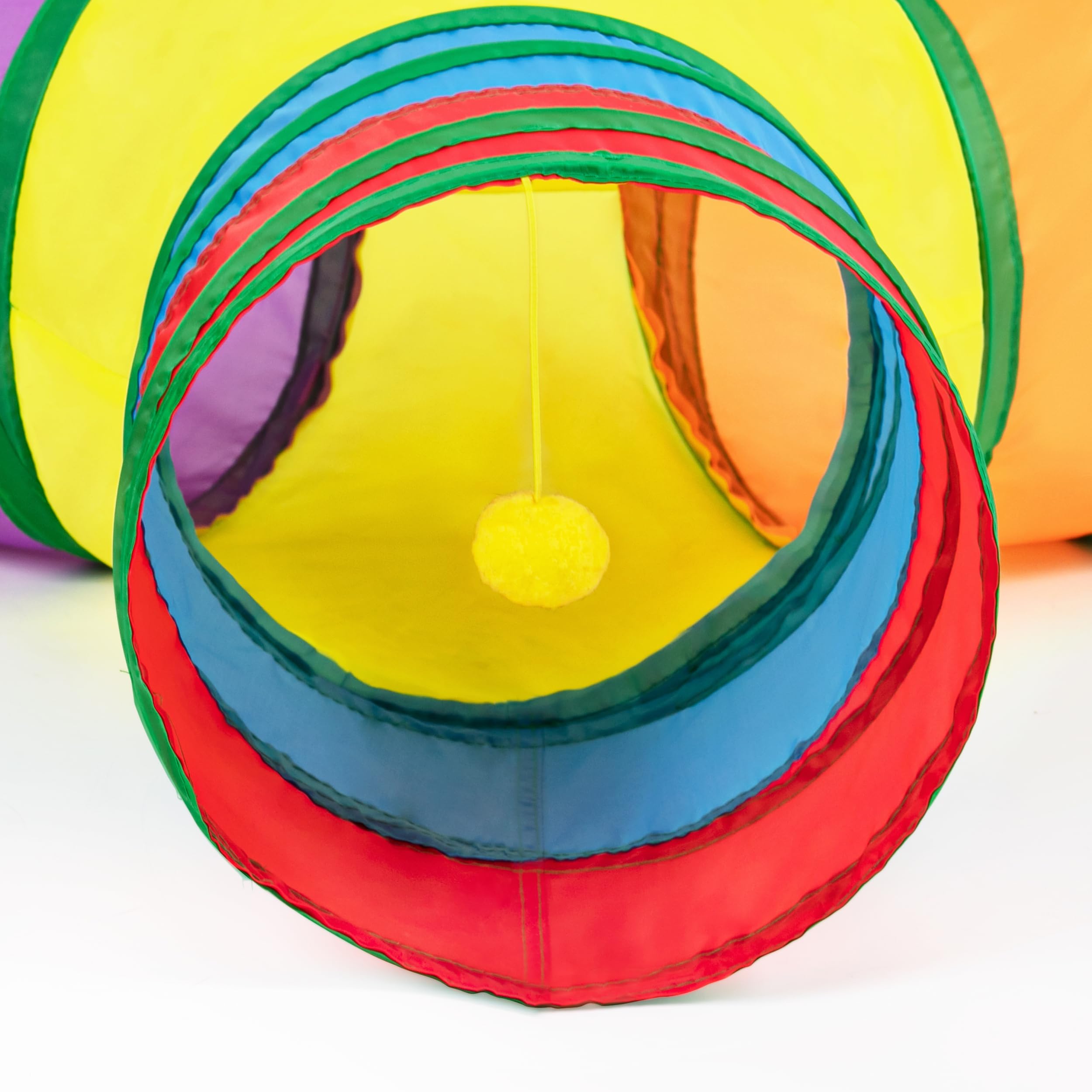 Tempcore cat tunnel sprung-steel-frame delivers sturdy indoor play.