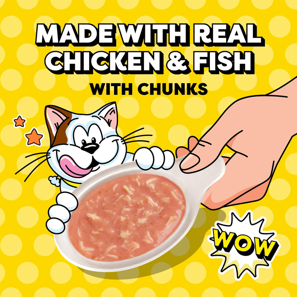 Temptations Lickable Spoons salmon-chicken chunks flavor presentation