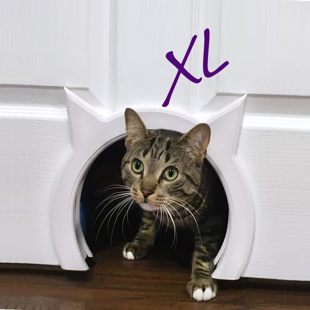 The Kitty Pass XL wide opening shows a 9x8 inch clearance for cats.