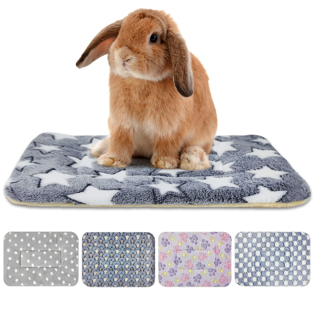 Tierecare guinea pig bed soft bedding offers cozy warmth for small pets