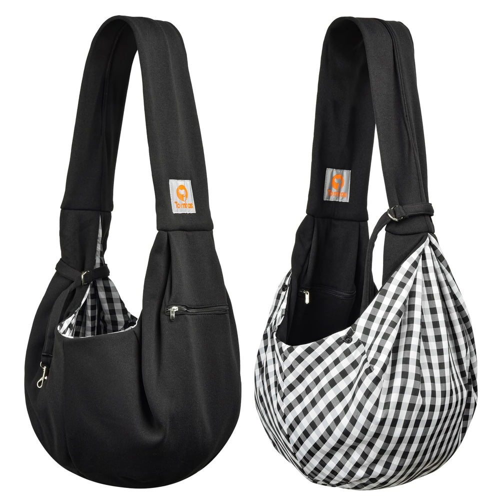 Tomkas classic strap design offers easy carrying for adults and kids.