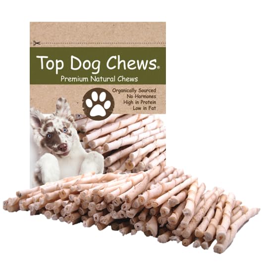 Top Dog Chews pack of 100 rawhide twists supports healthy chewing routines.