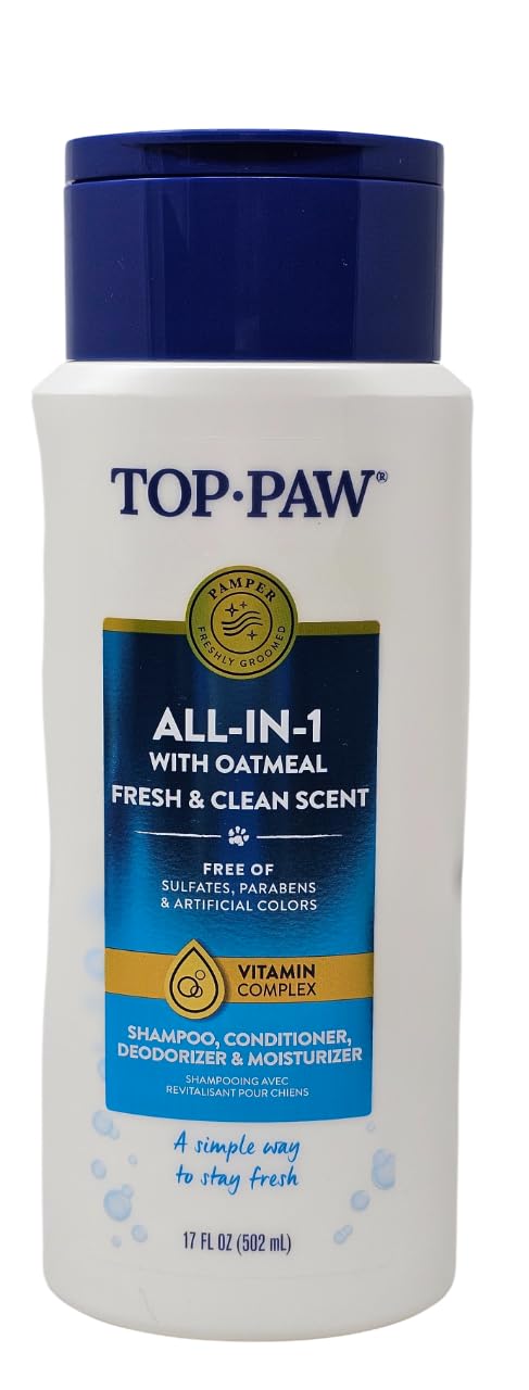 Top Paw oatmeal shampoo lather displaying rich, pet-safe cleansing.