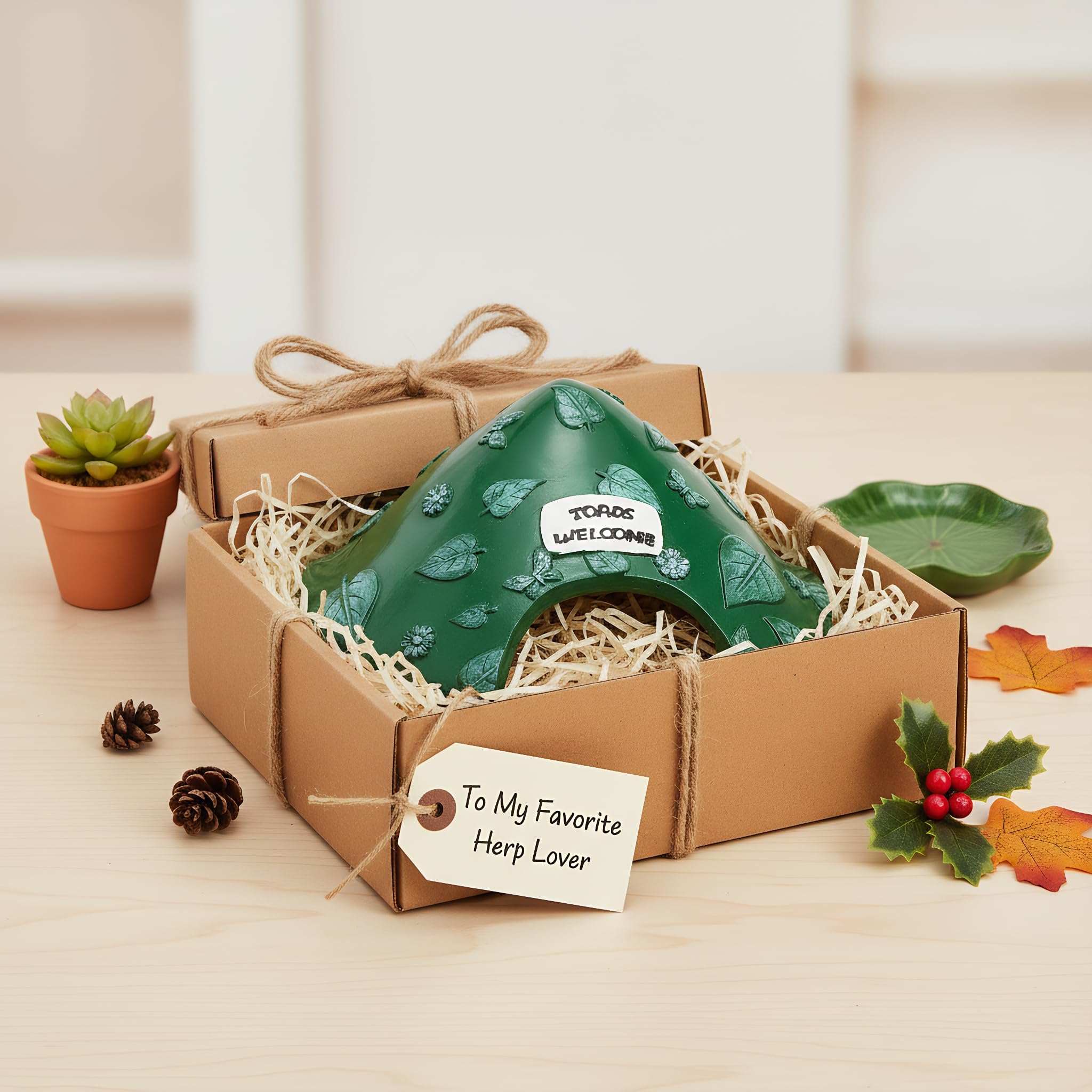 TOPZEA green amphibian habitat decor supports enrichment and shelter.