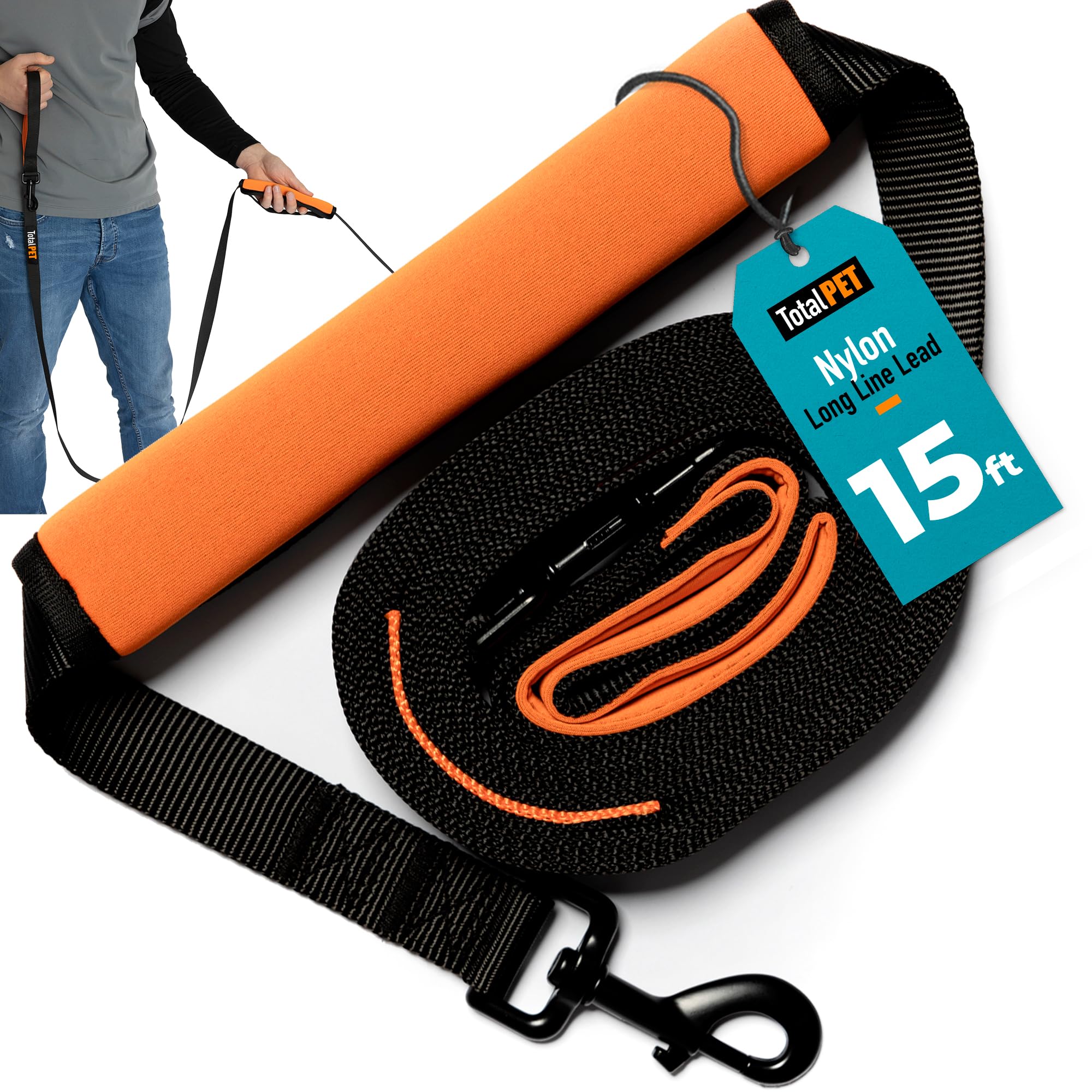 Total Pet long-leash training recall distance, ideal for confident recalls in open spaces.