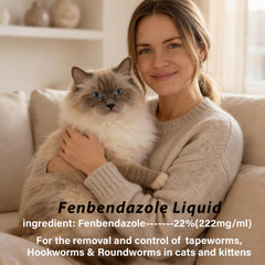 Totoketty dewormer for cats dosing syringe demonstrates precise measurement for weight-based dosing