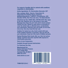 TrizCHLOR Mousse applied to a cat's coat for skin-friendly care.