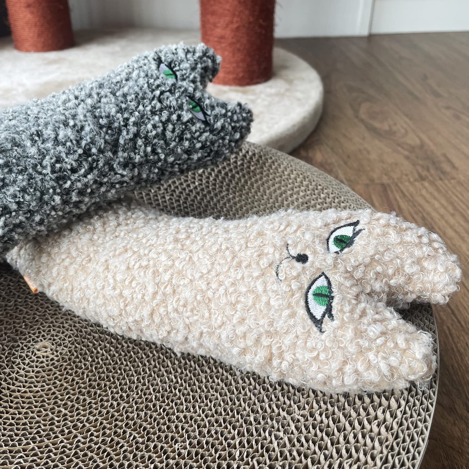 TTcat Catnip Silvervine Pillow safety notes about supervised play.