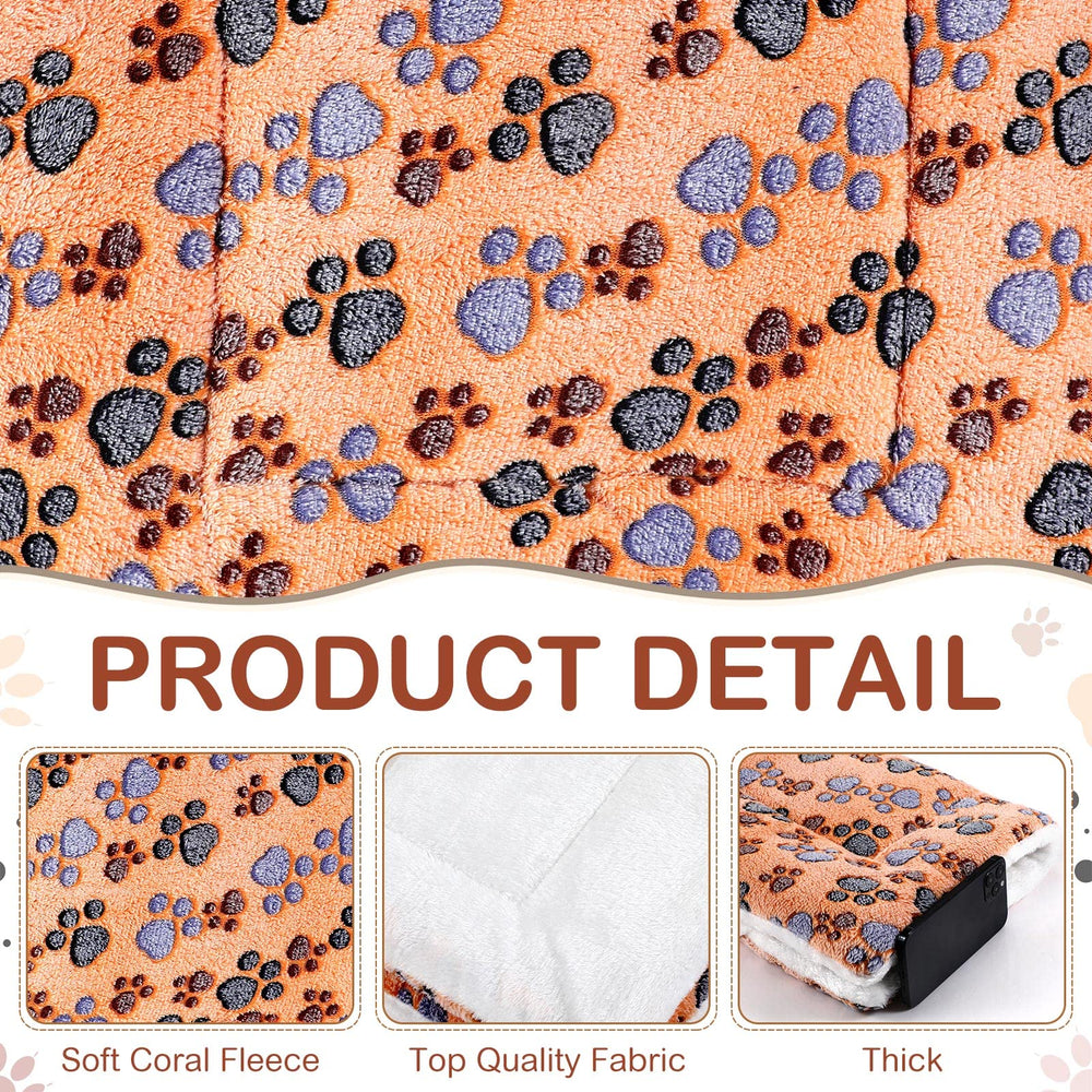 Tuanse 53x36 cm small-animal bed mat featuring paw pattern, fits crates and carriers.
