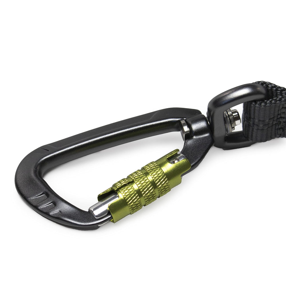 Tuff Mutt four-foot lead allowing extra space during runs