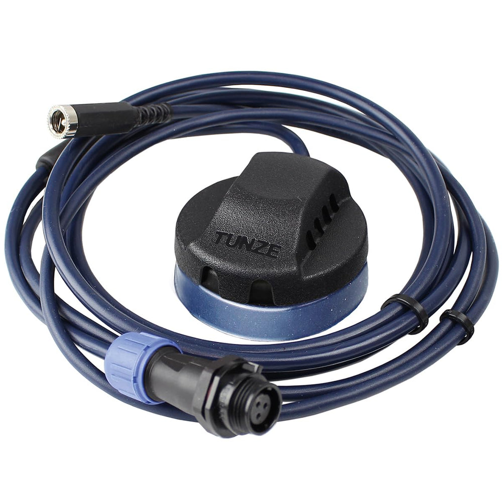 Tunze Osmolator 3 metering pump delivers accurate dosing with quiet operation.