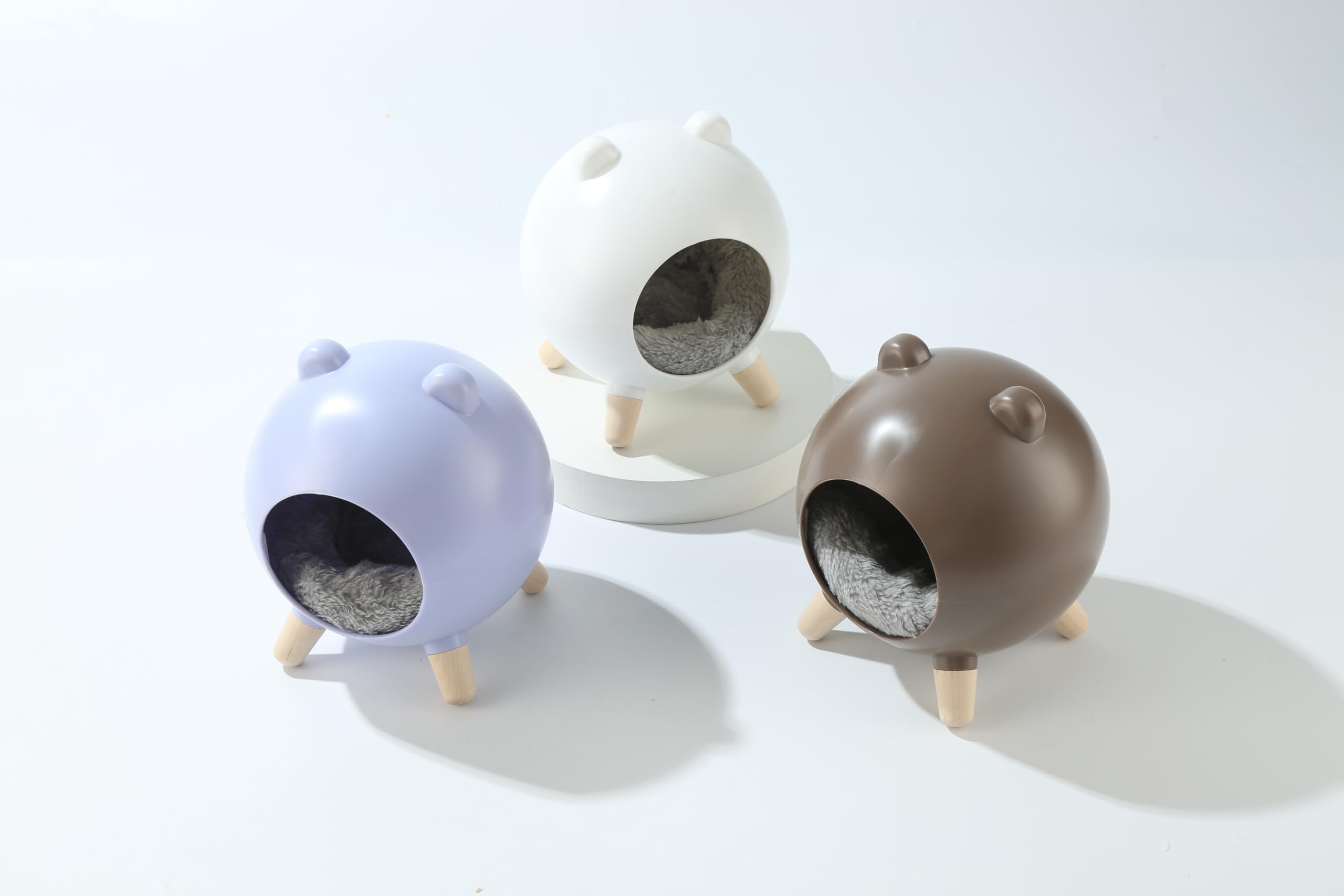 TUTU&LELE round house design with two ears boosts charm