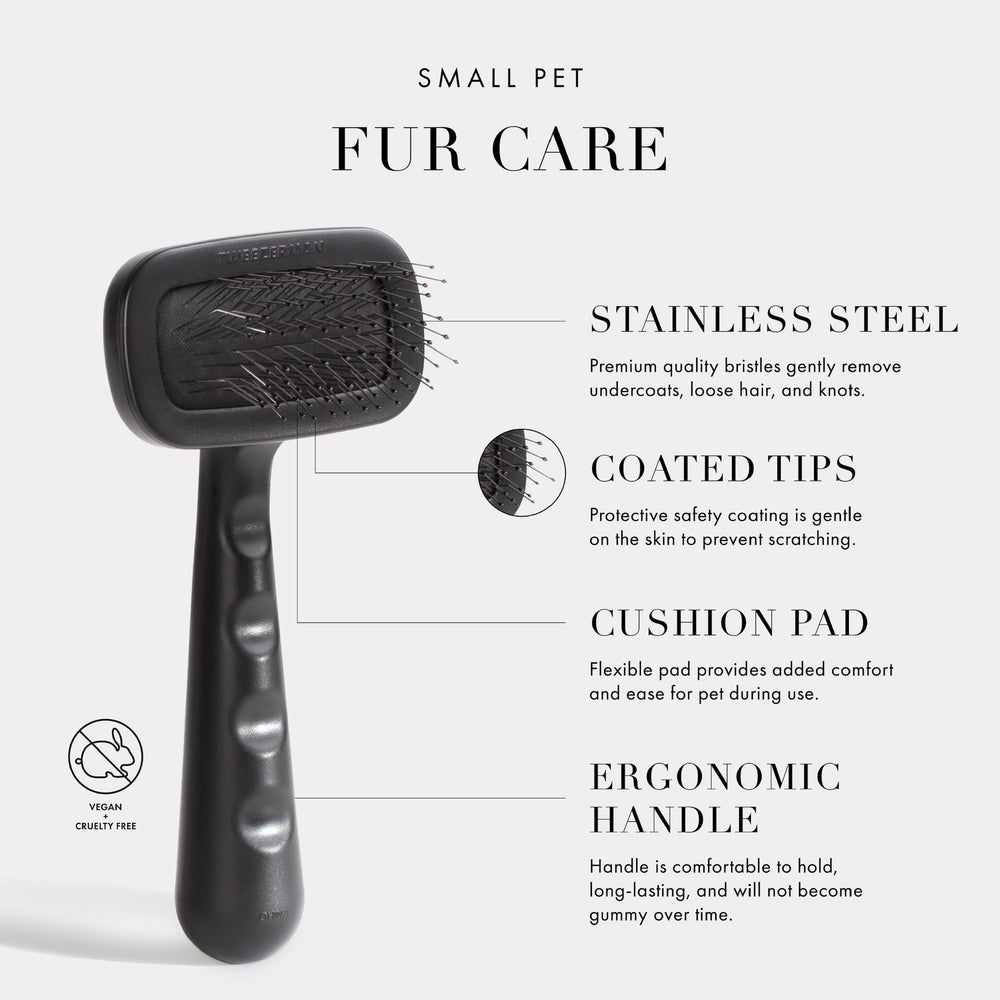 Tweezerman face/ear/paw brushing in action for larger pets