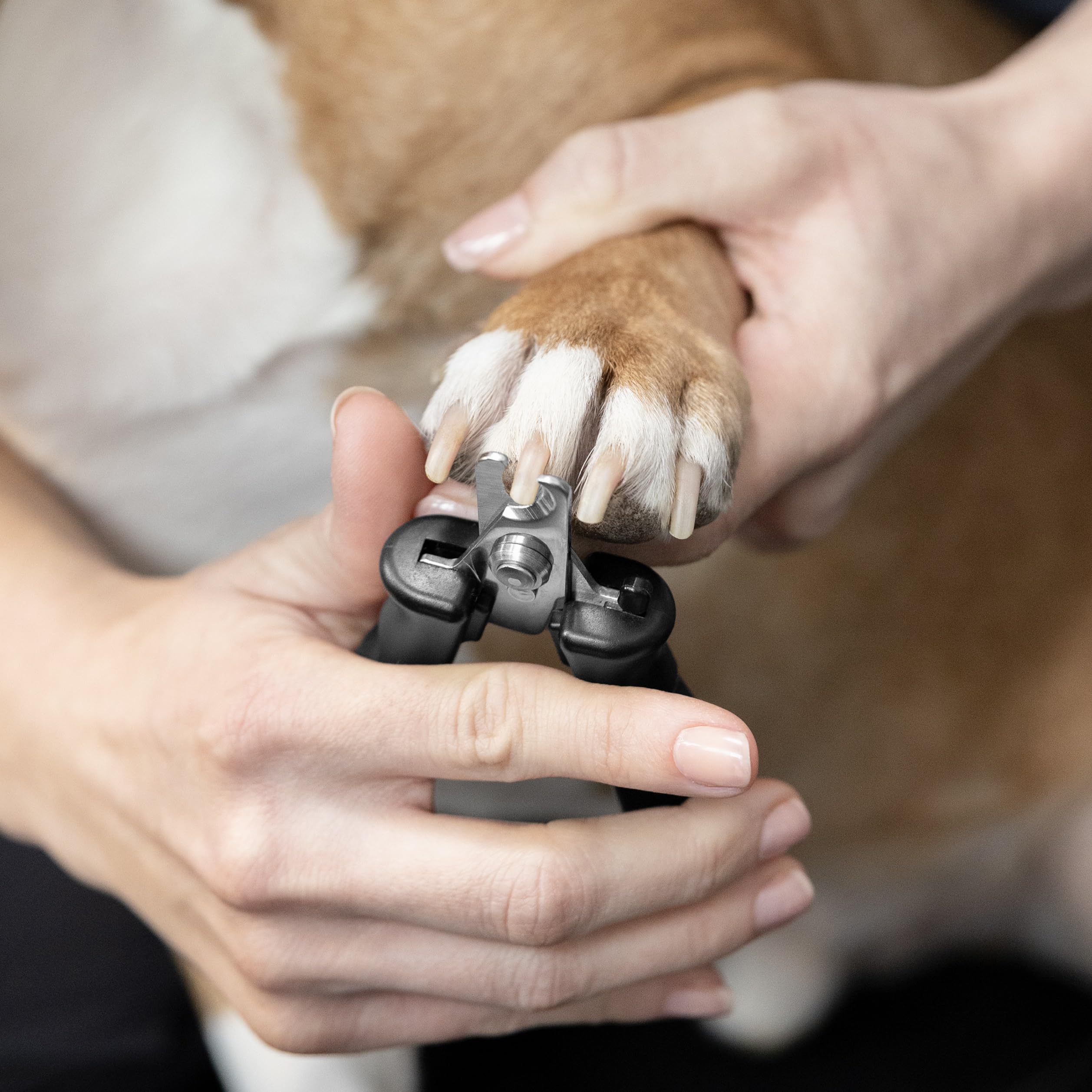 Tweezerman nail clipper ergonomic handle improves grip.