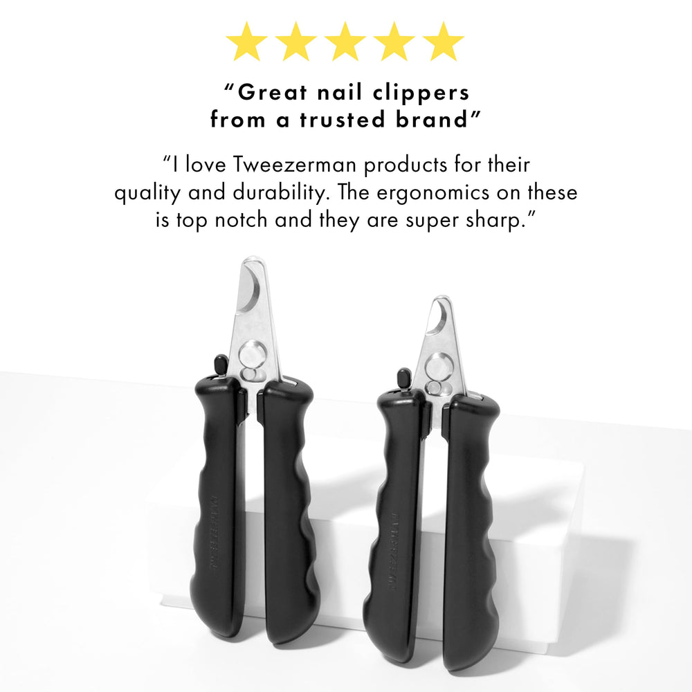 Tweezerman paw-trim use shows safe, controlled trimming in 1-2 mm steps.