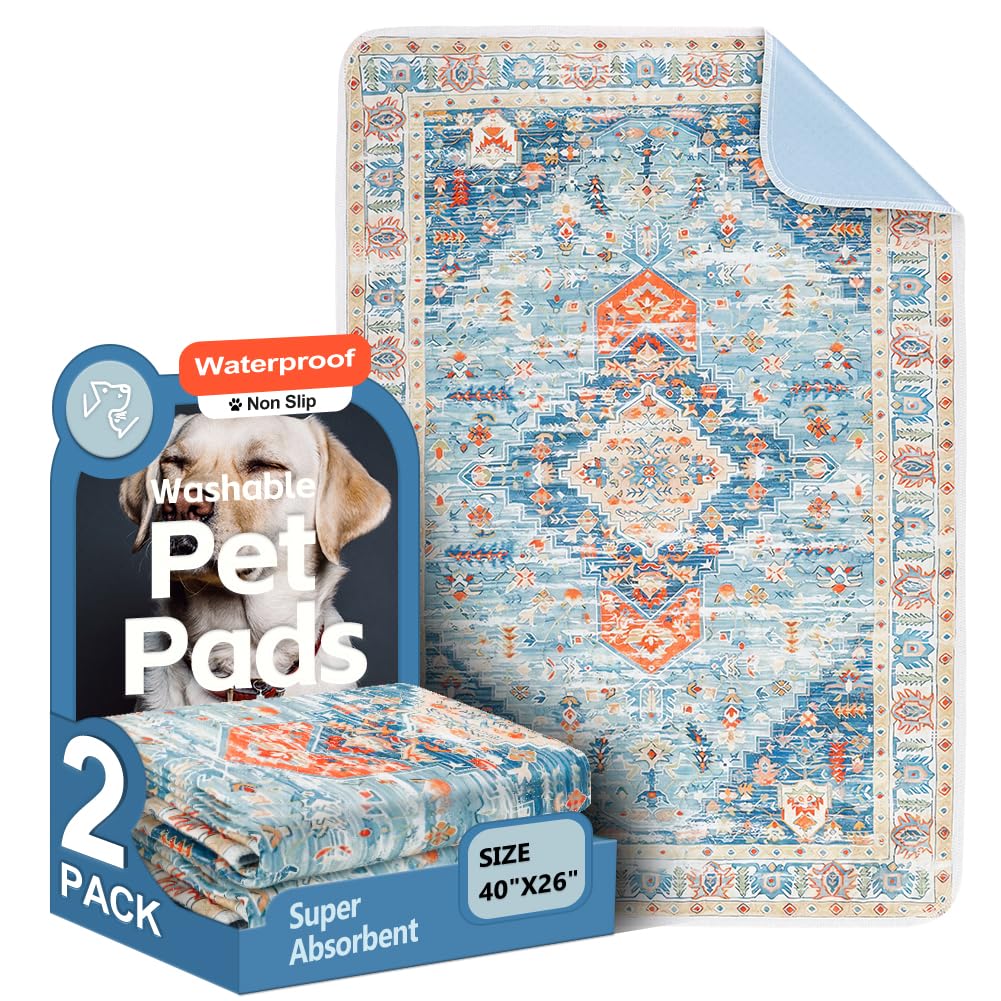 ULIGOTA washable pee pad 40x26 blue with soft flannel surface for quick absorption and floor protection.