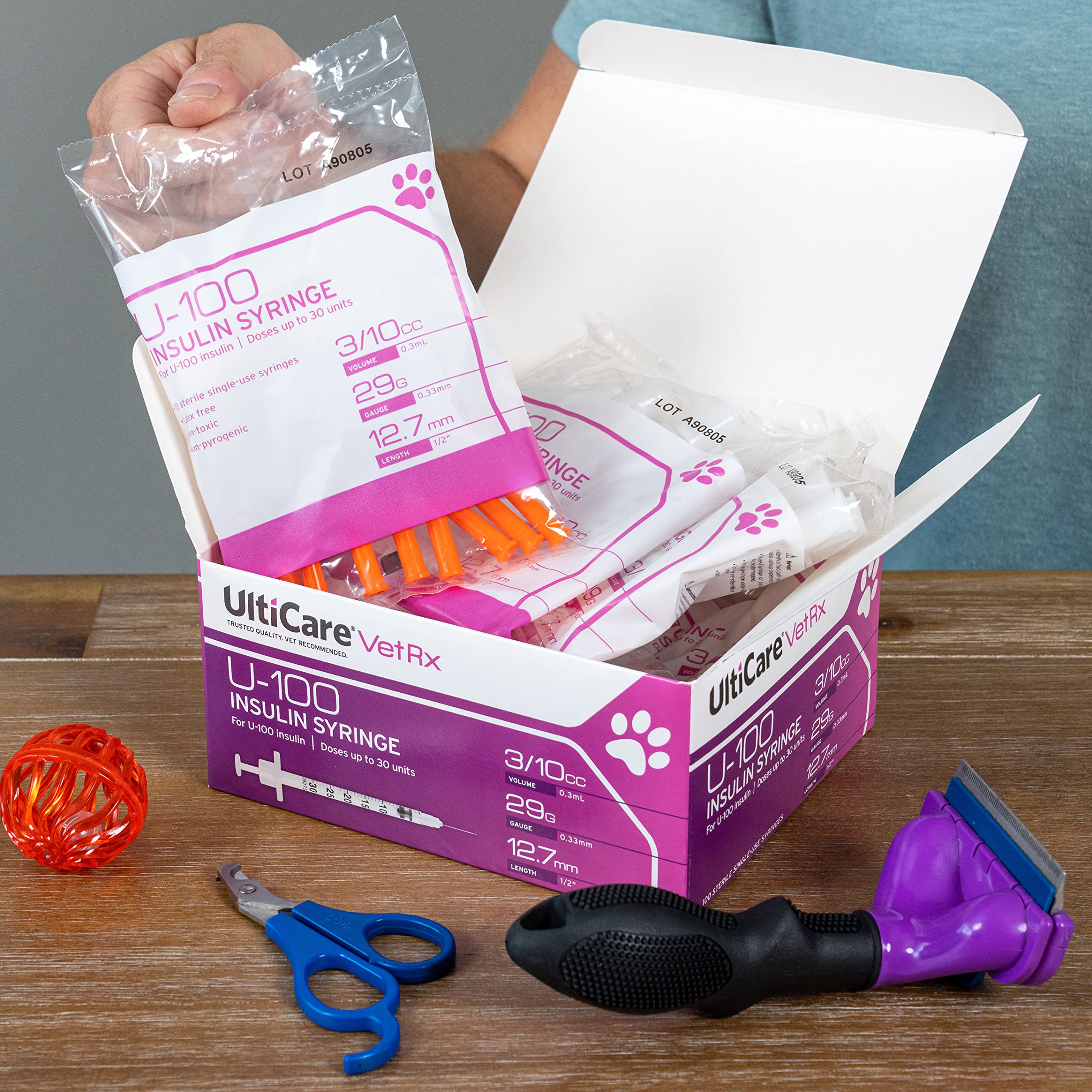 UltiCare VetRx U-100 syringes in box ready for single-use dosing.