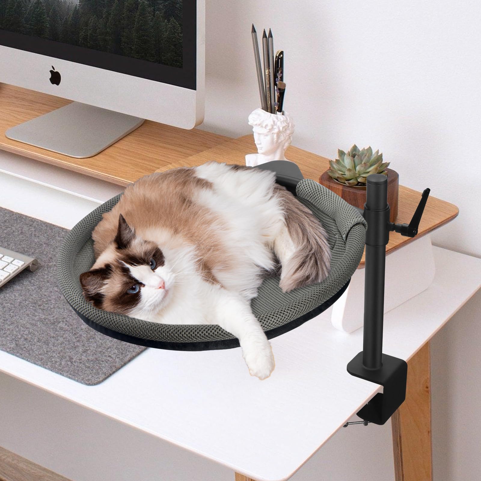 Unidevice Cat Desk Bed easy-clean mesh for quick maintenance.