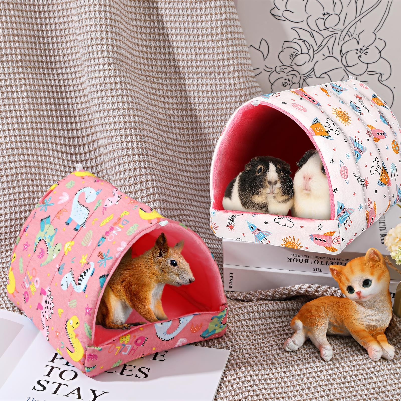UPINS compact guinea pig bed doubles as cozy hideout