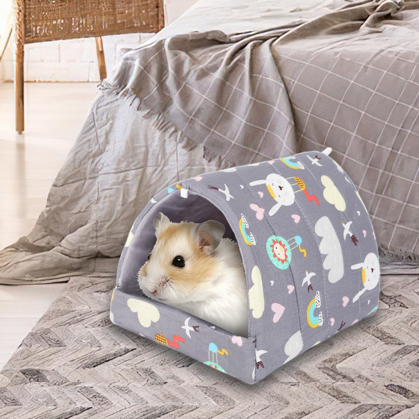 UPINS thick inner cushion preserves shape for comfy naps.