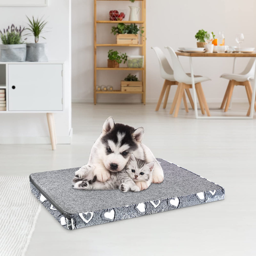 VANKEAN bed includes a chew toy reminder to help redirect teething.