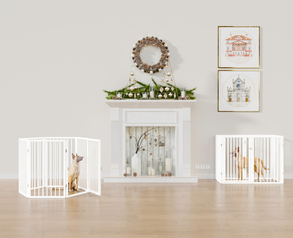 Vantas gate with lockable door enables easy room-to-room access.