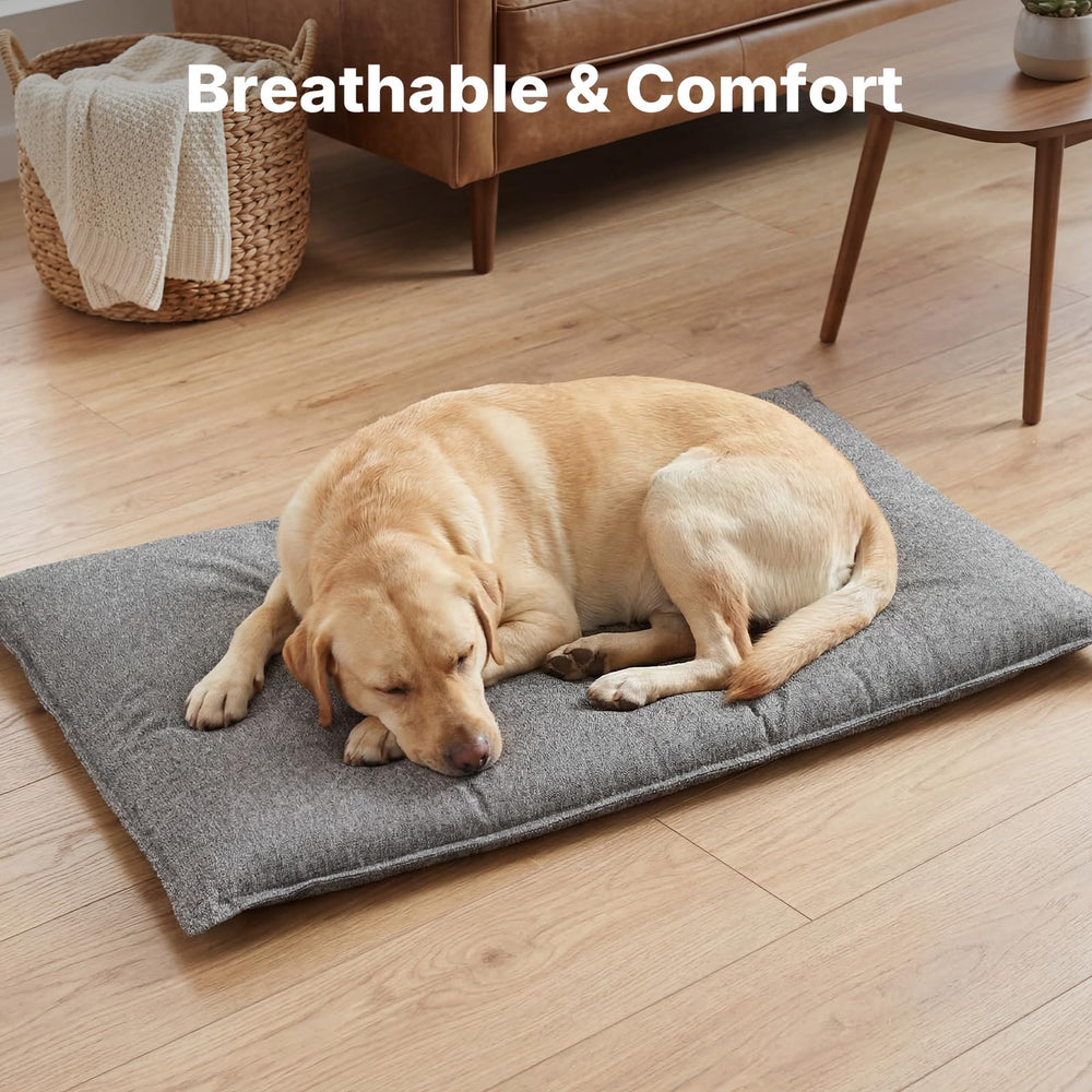 Veehoo 35 by 22 inch pad supports dogs up to 60 lbs.