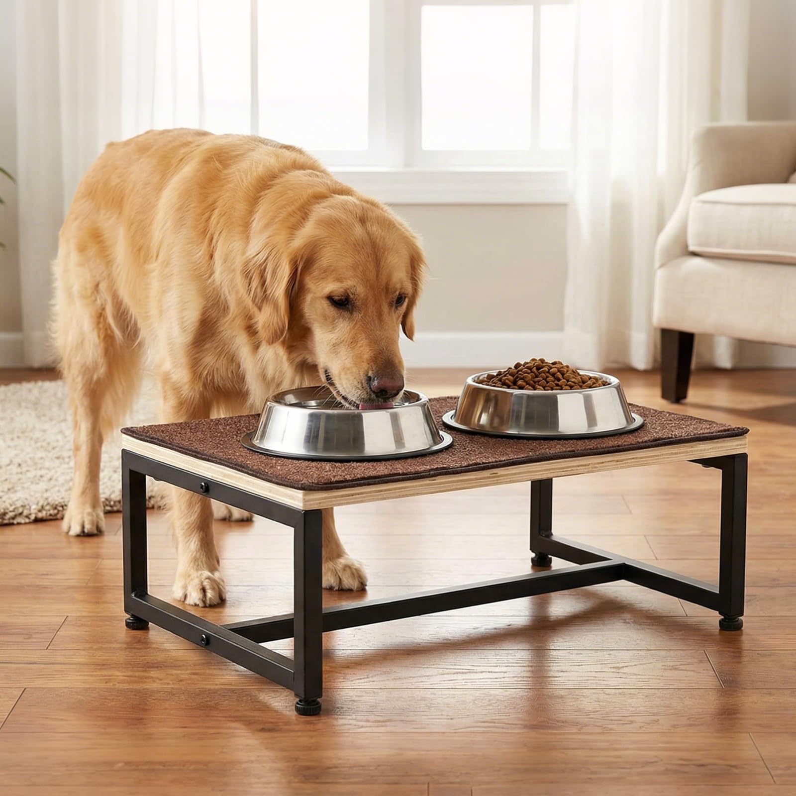 Veehoo dog steps showing non-slip rug grip for secure climbing.