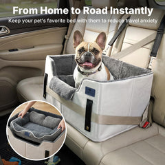 Veehoo safety leash system attached to the booster seat for added security.