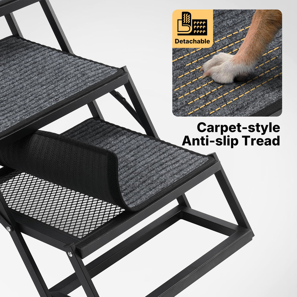 Veehoo stabilizing crossbar keeps the steps steady during pet loading