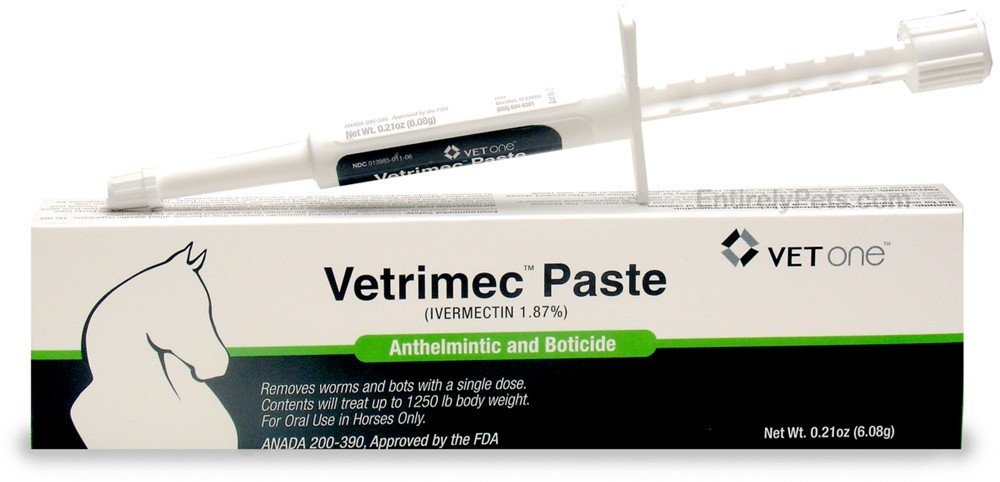 Vet One Vetrimec Paste bottle pour showing parasite control support for horses