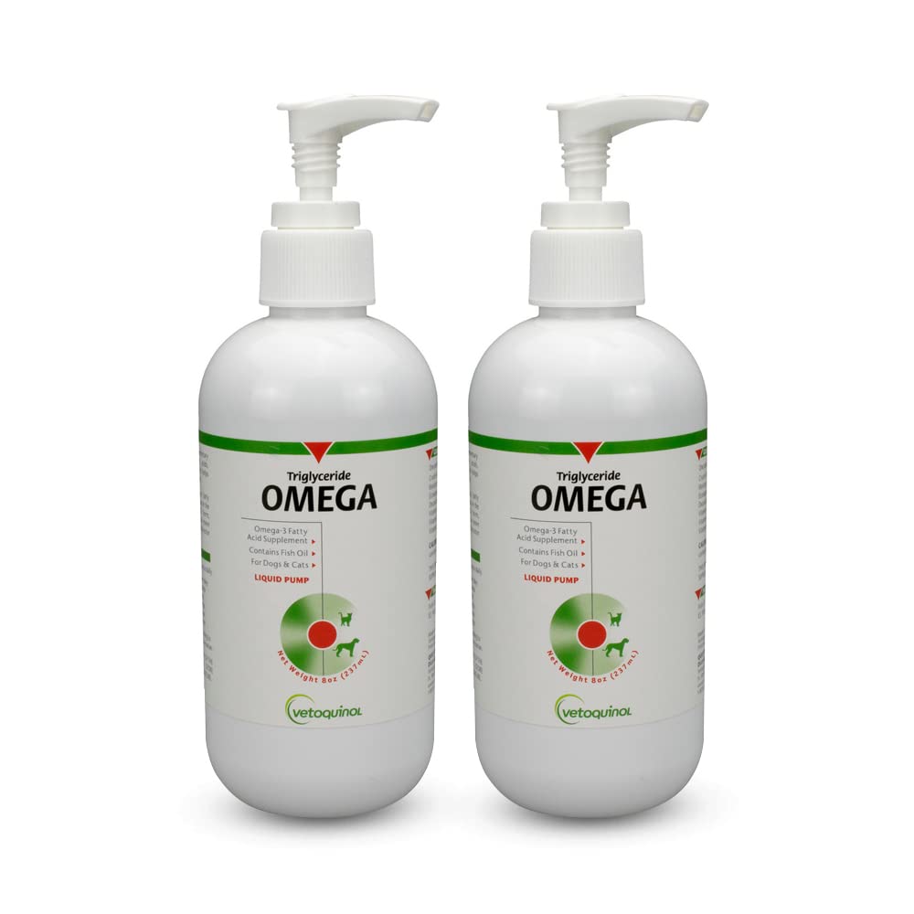 Vetoquinol Triglyceride Omega-3 bottle pouring into pet food to support skin and coat