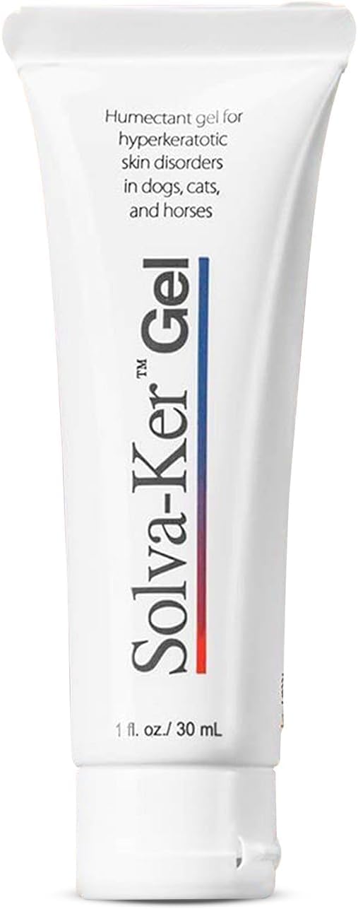 VetriMAX dry nose and paw soother jar close-up with hydrating gel.