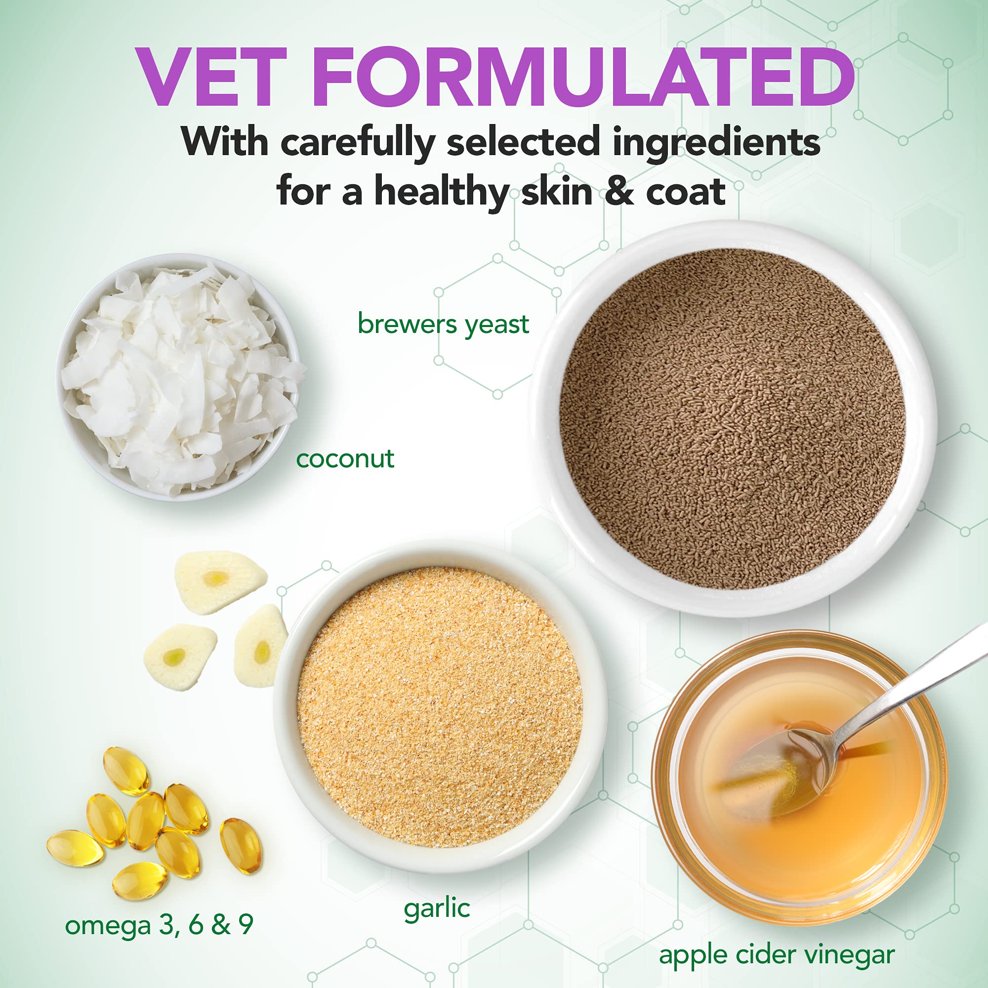Vets Best Brewers Yeast Garlic Chews dog eating imagery showing tasty flavor preference