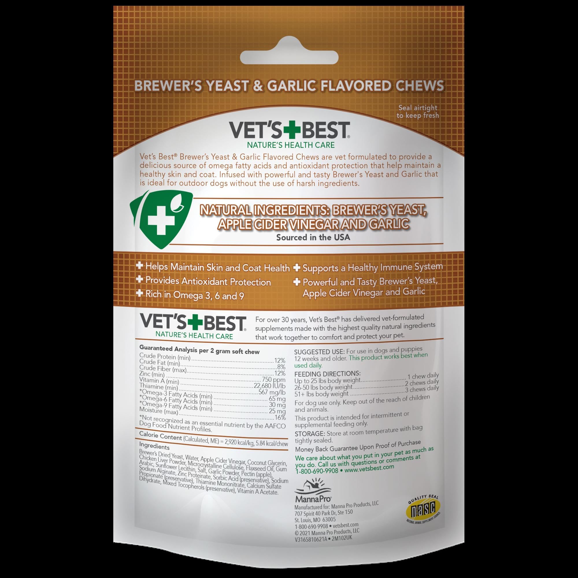 Vets Best Brewers Yeast Garlic Chews soft chew close-up highlighting texture for easy feeding
