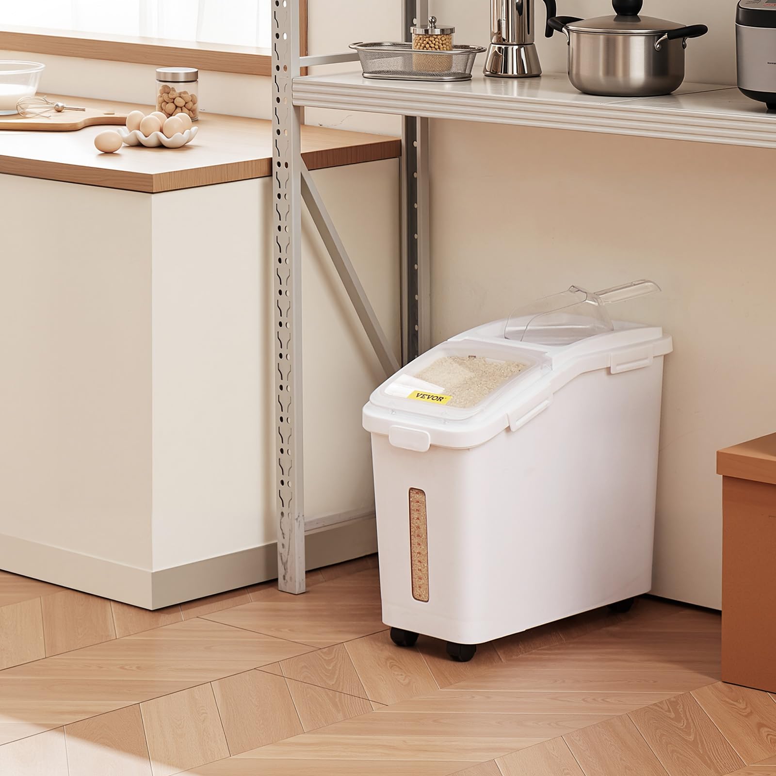 VEVOR bin shows transparent window and scale for monitoring contents