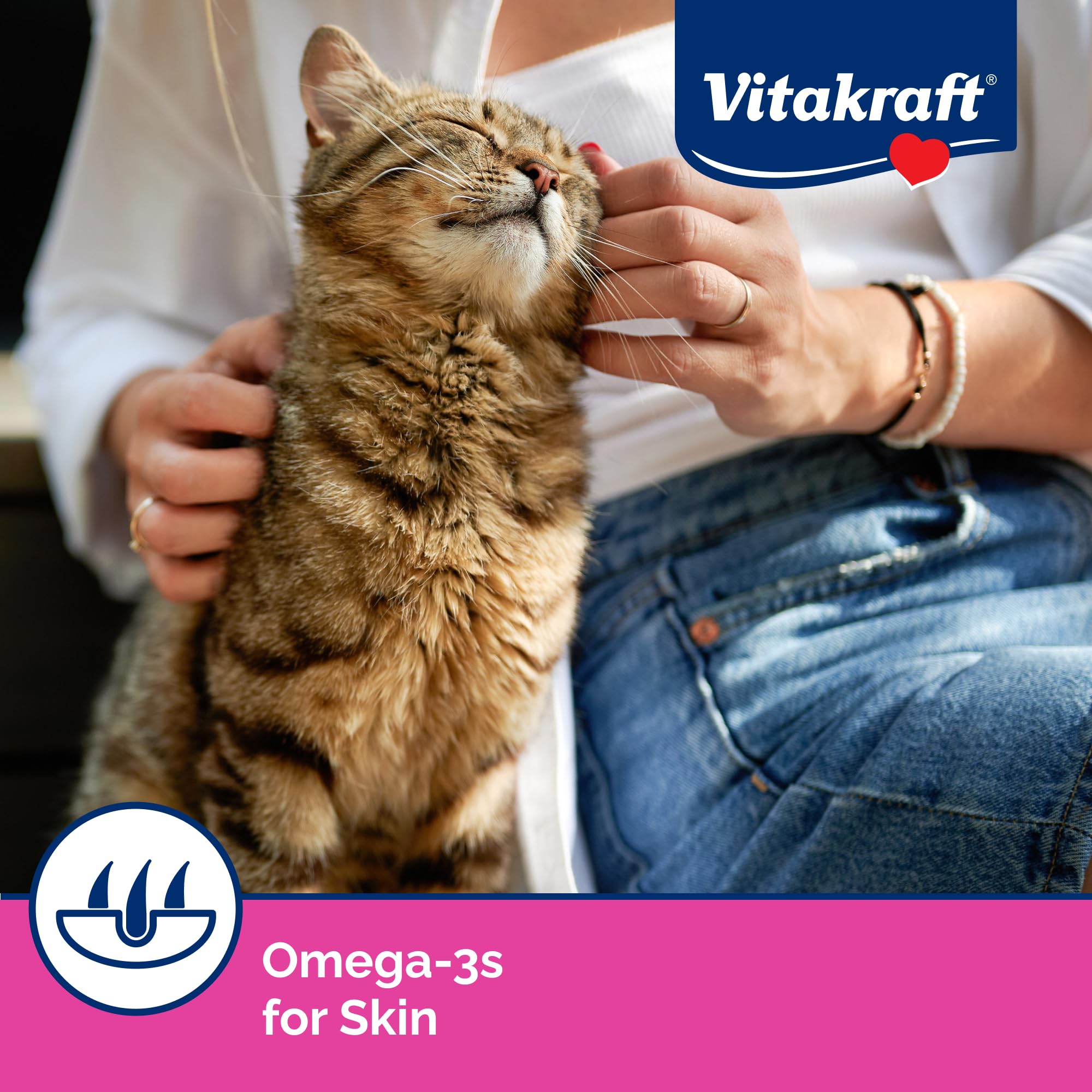 Vitakraft Lick 'N' Lap disguises medicine, simple delivery.
