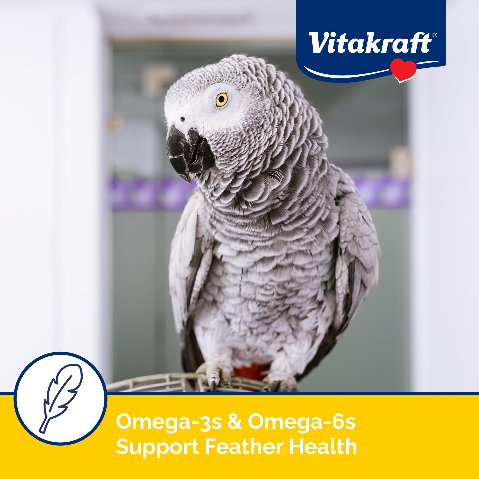 Vitakraft Menu Parrot Food foraging-activity scene illustrating mental enrichment during meals