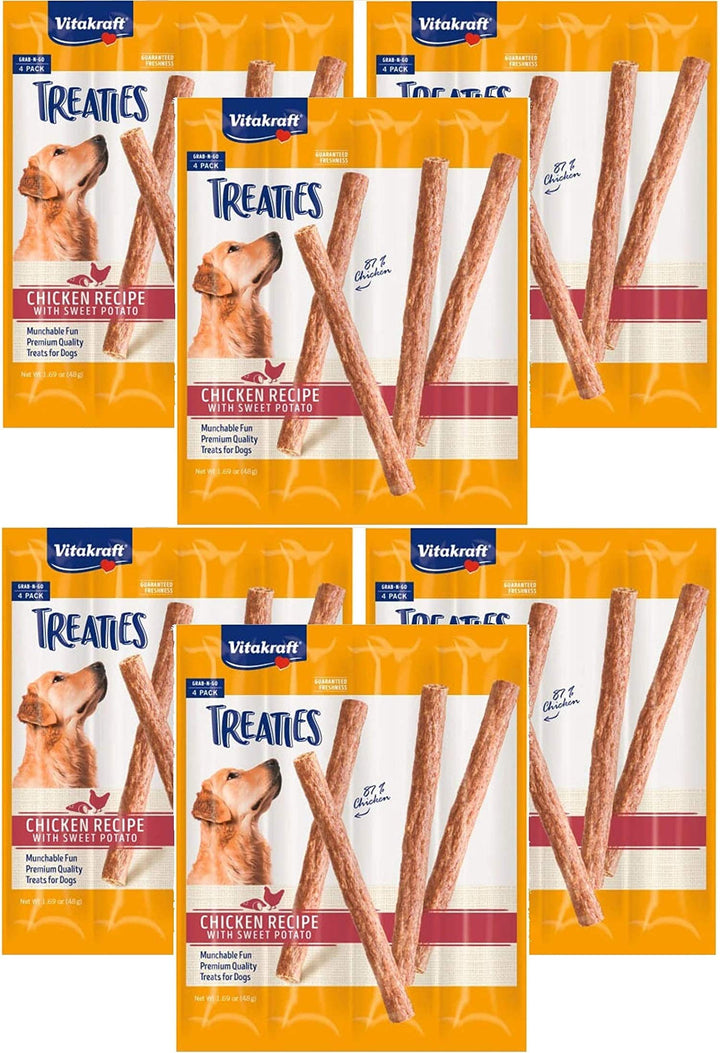 Vitakraft Treaties for Dogs: smoked chicken and sweet potato stick, ideal for on-the-go rewards.