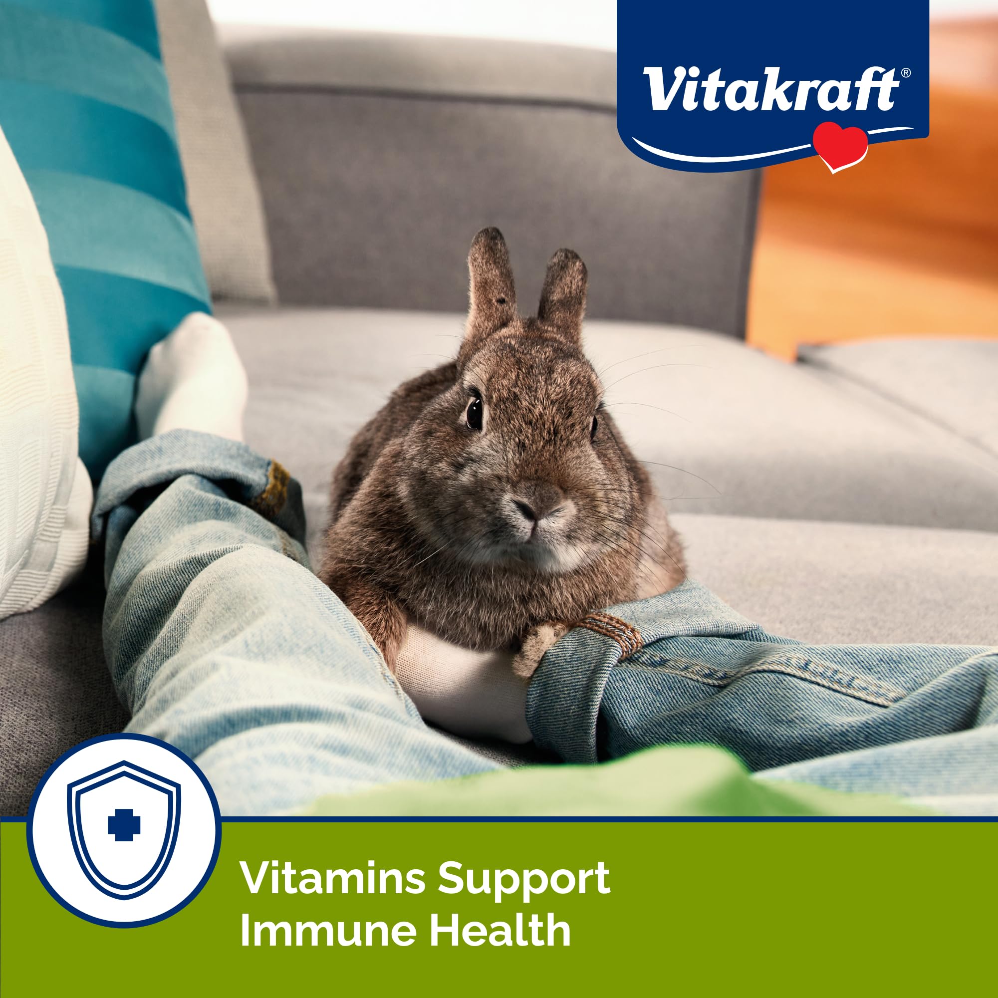 Vitakraft VitaSmart vegetables included close-up highlighting nutrient-packed greens