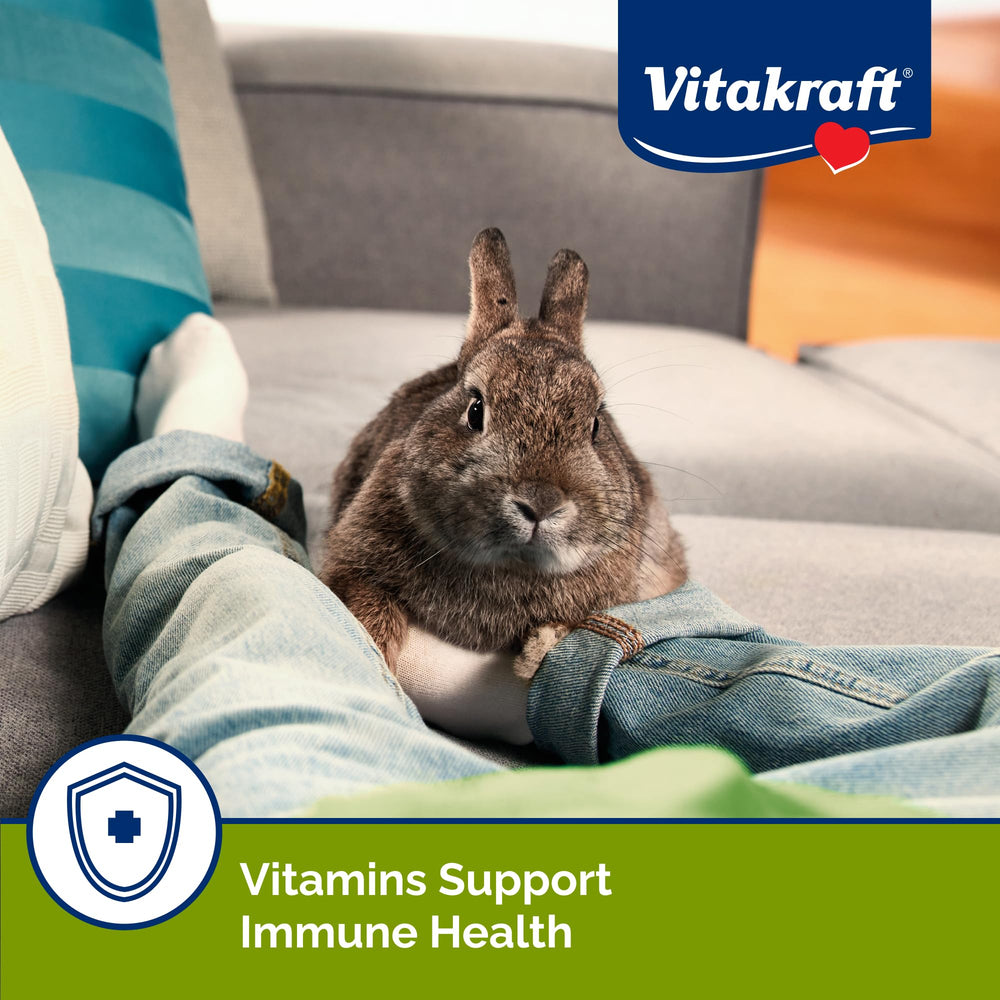 Vitakraft VitaSmart vegetables included close-up highlighting nutrient-packed greens