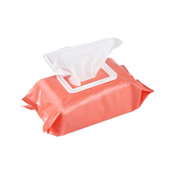 Zesty grapefruit scent leaves coats smelling fresh without overpowering the dog.