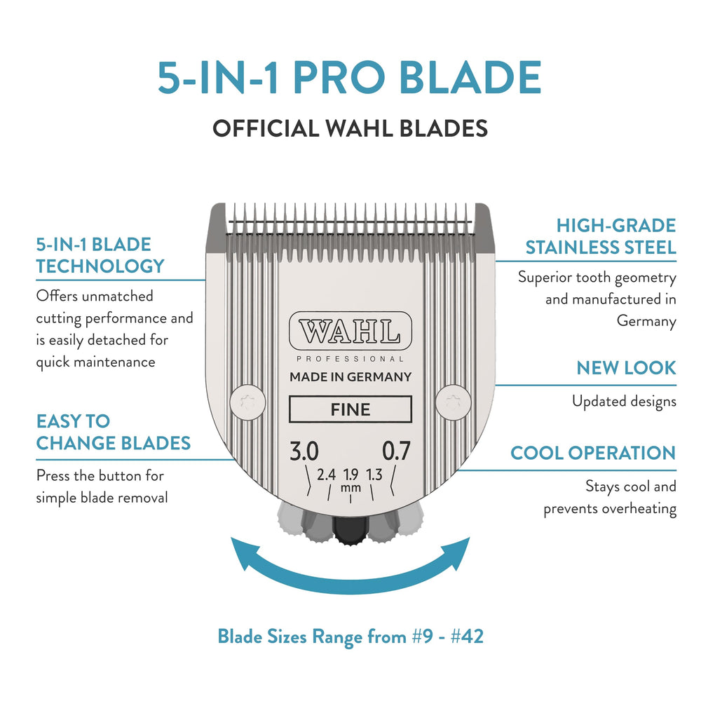WAHL Bravura clipper adjustable blade close-up for precise trimming.