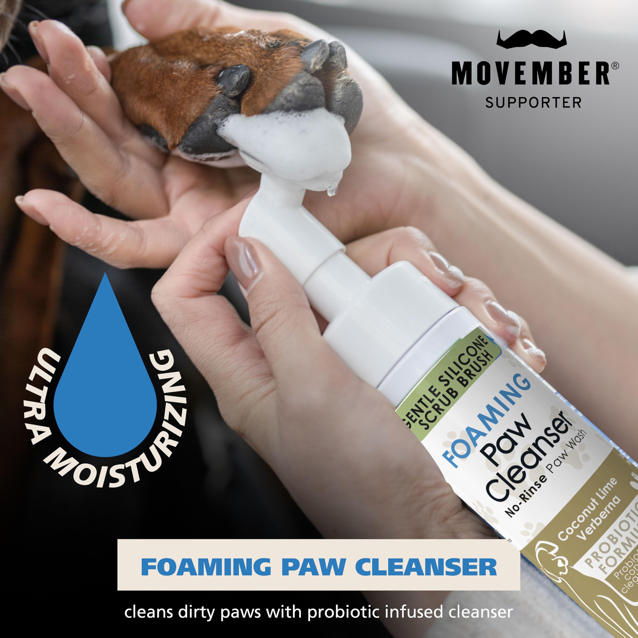 Wahl dog paw scrubber brush with removable applicator for easy dirt removal.