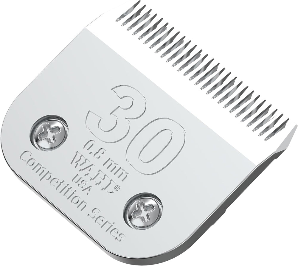 Wahl Professional Animal 30 fine blade closeup for precise 0.8 mm cut, ideal for show coats.