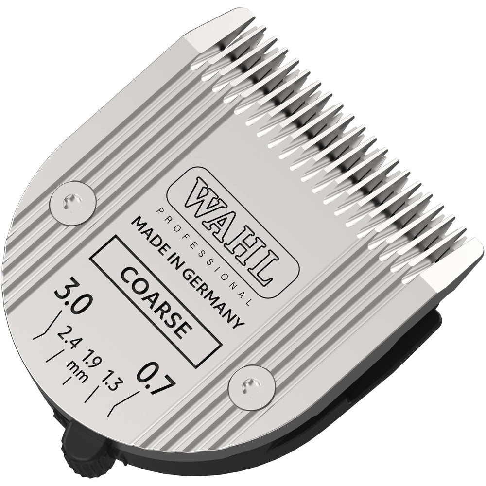 WAHL Professional Animal 5-in-1 blade close-up shows durable stainless steel for pets.