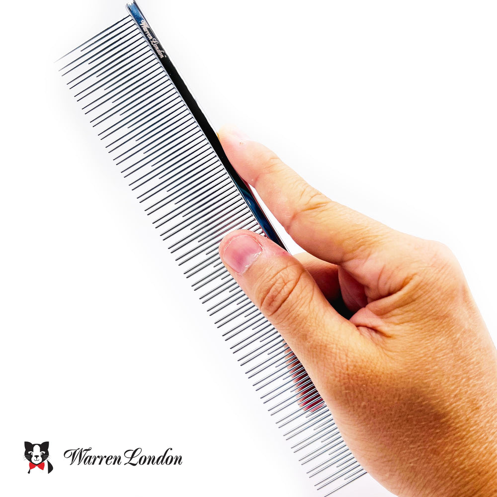 Warren London Carding Cat Comb copper accents add elegance and hygiene