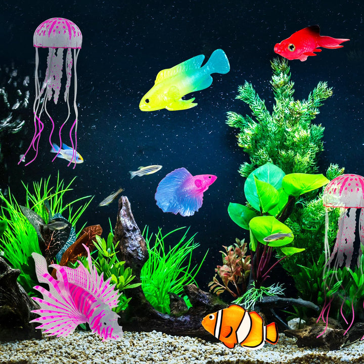 Weewooday artificial green-blue fish enhances tank depth with natural motion.