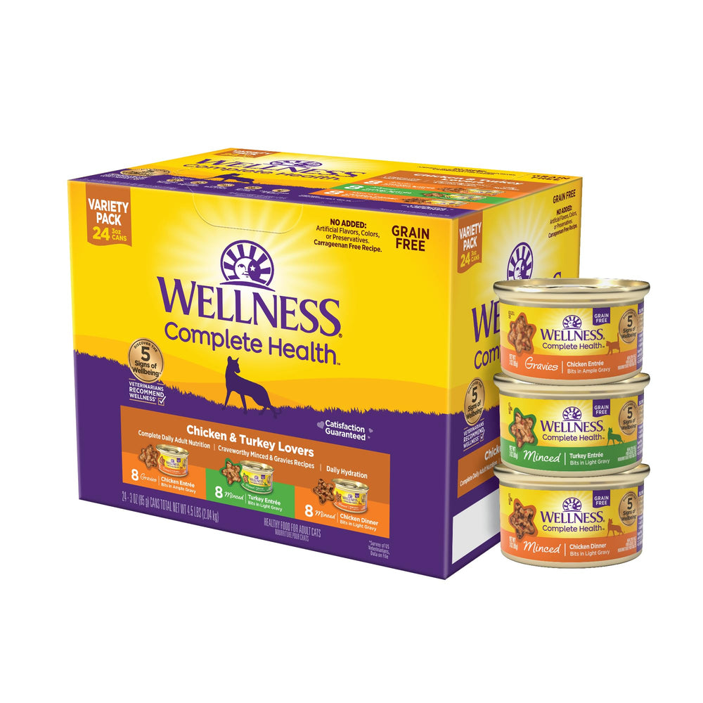 Wellness Complete Health gravy chicken can, protein-rich meal for adult cats.